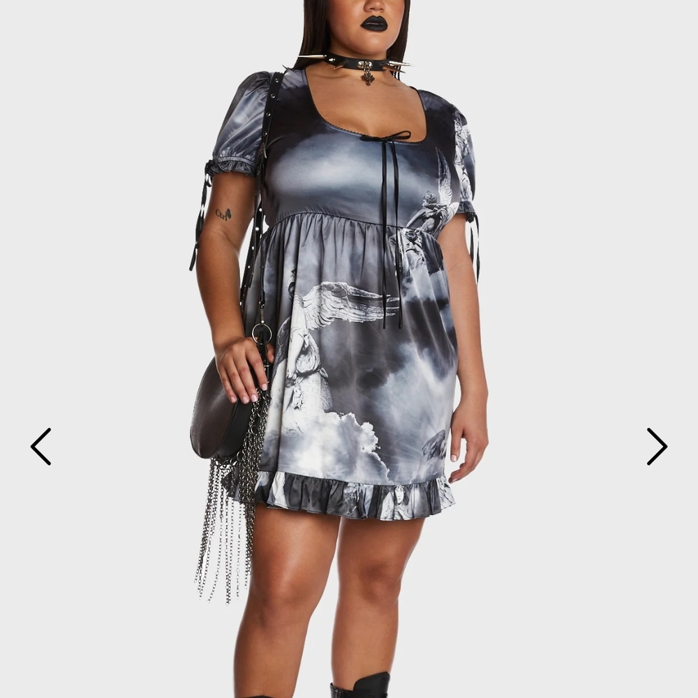 *Widow* Revenant Faces Black and Gray Midi Dress